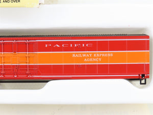 HO Scale Con-Cor Kit 0001-001042 SP Southern Pacific 60' Express Box Car #6700