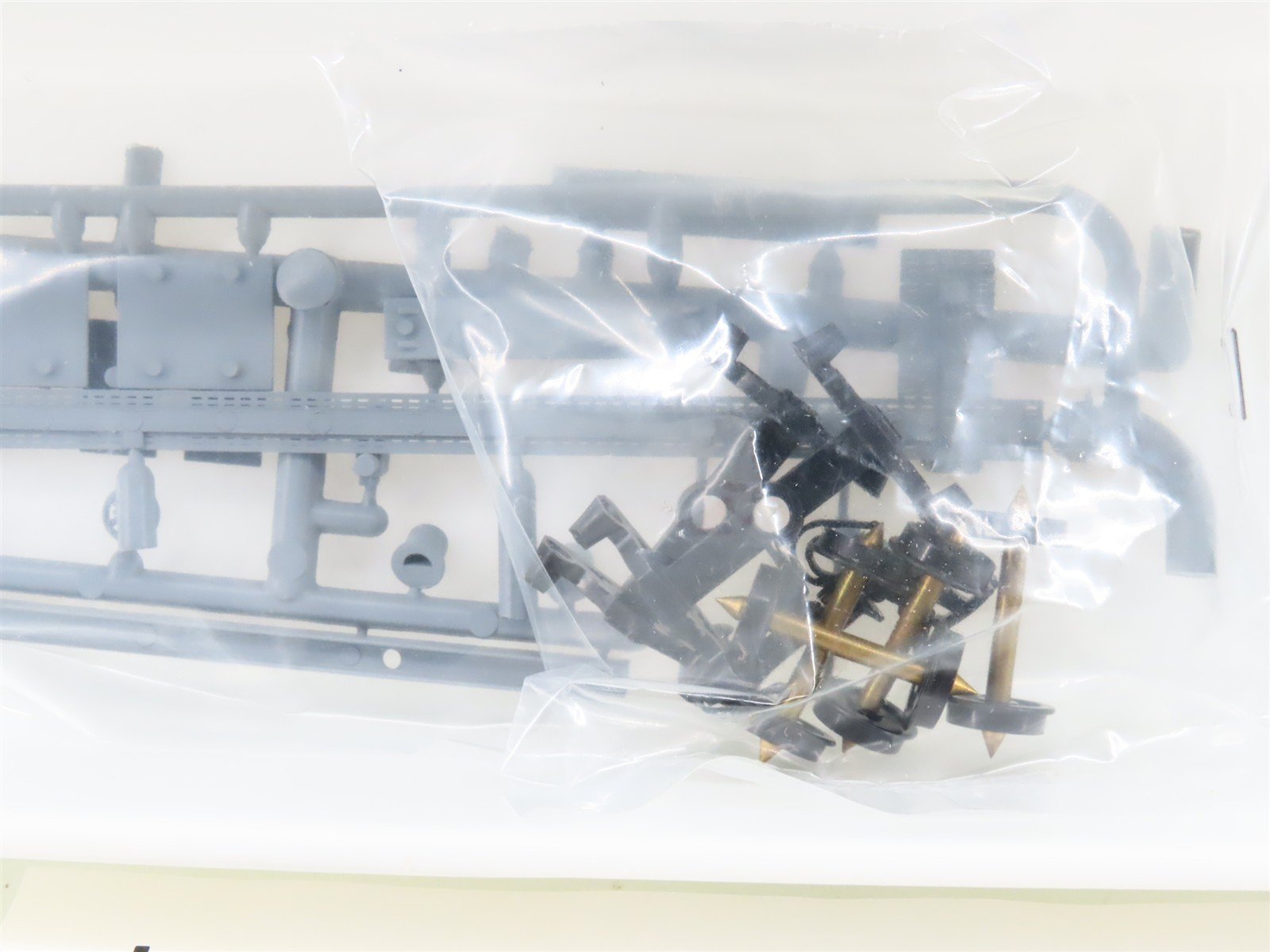 HO Con-Cor Kit 0001-09704-2 GACX SP Southern Pacific 40' Airslide Hopper #43521