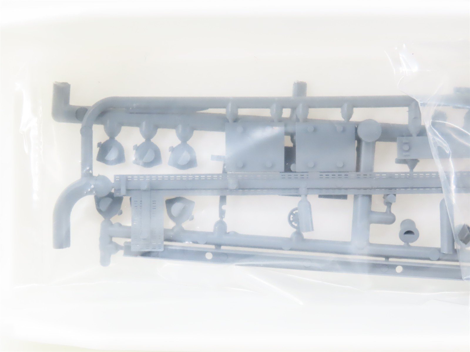 HO Con-Cor Kit 0001-09704-2 GACX SP Southern Pacific 40' Airslide Hopper #43521