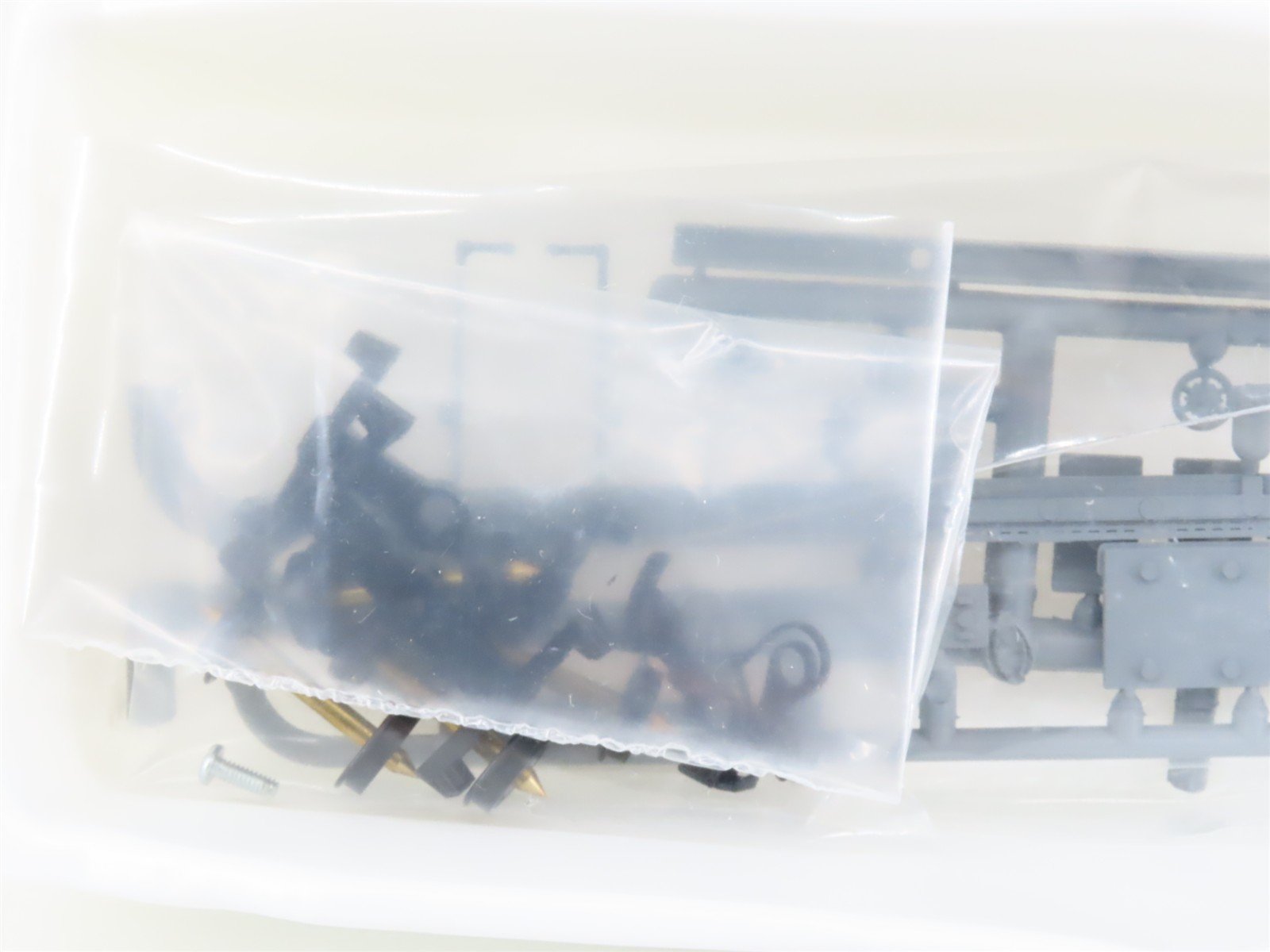 HO Con-Cor Kit 001-0009703-2 GACX SP Southern Pacific 40' Airslide Hopper #42238
