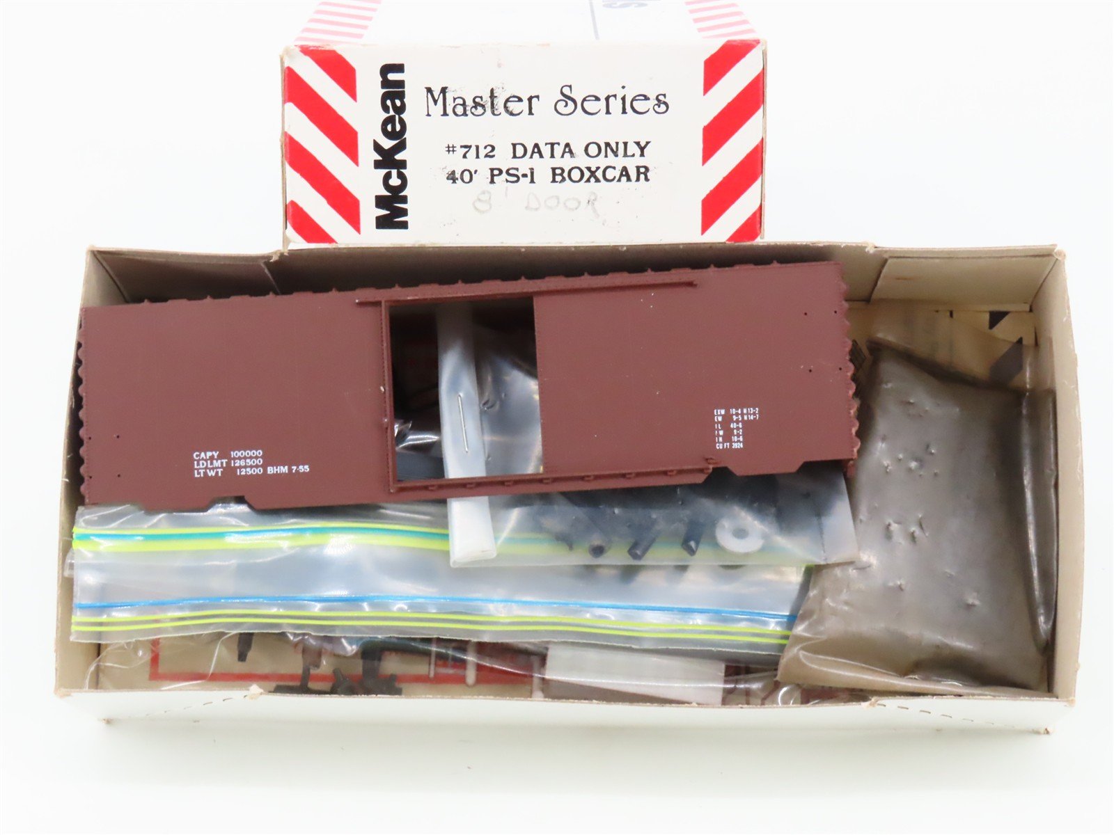 HO Scale McKean Models Master Series Kit 712 Data Only 40' Single Door Box Car