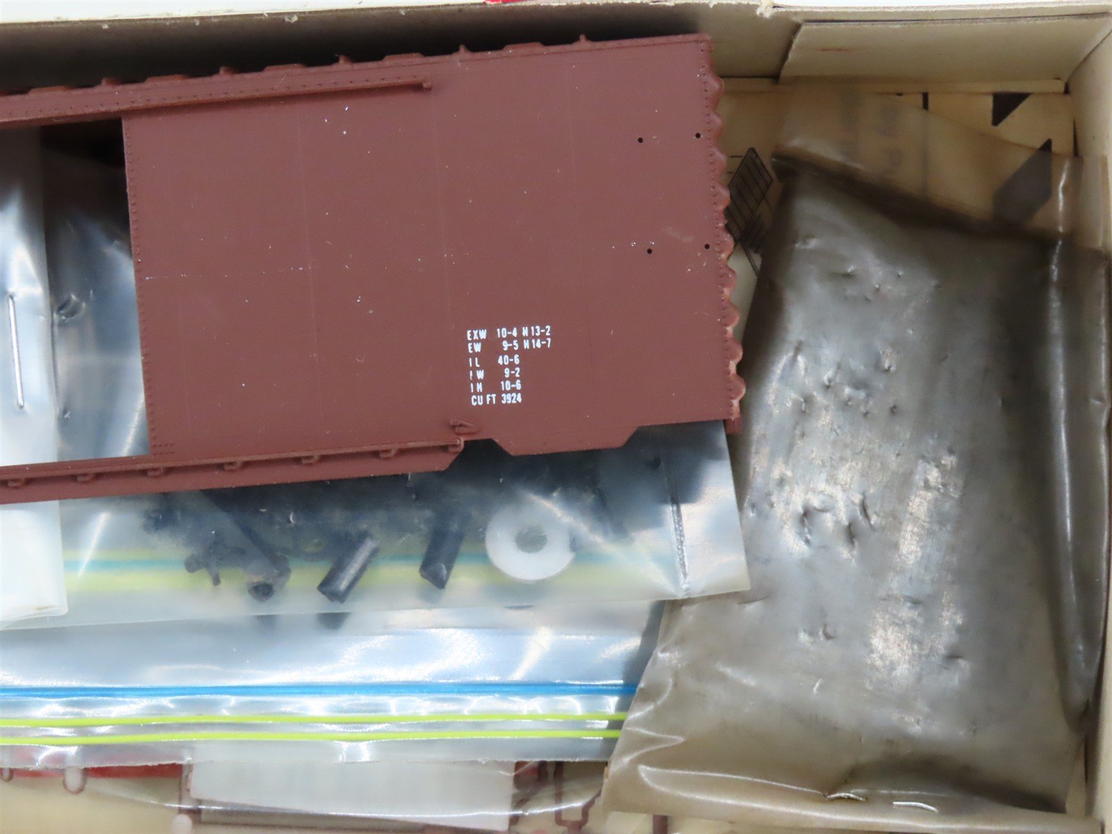 HO Scale McKean Models Master Series Kit 712 Data Only 40' Single Door Box Car