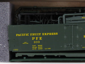 HO Scale InterMountain Kit 500-41712P-B PFE Pacific Fruit Express Reefer #939