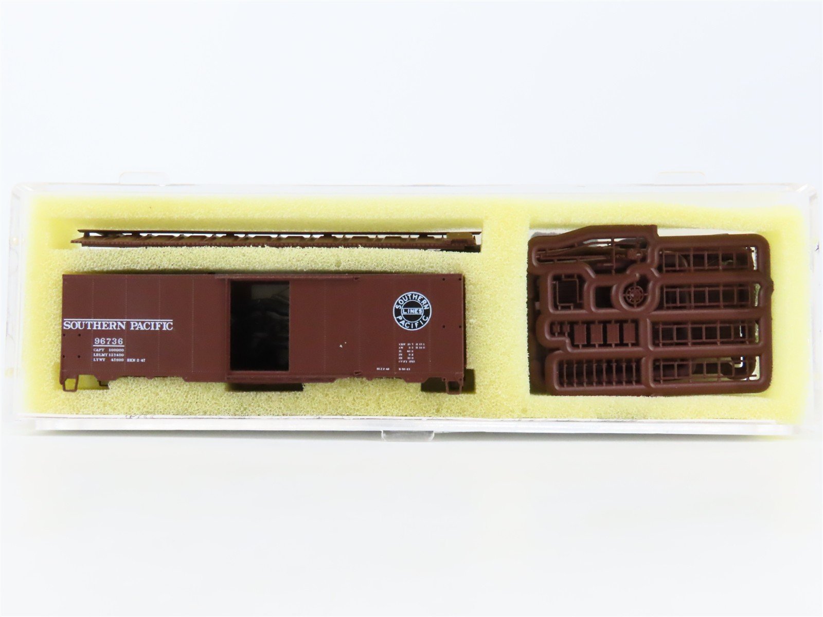 N Scale InterMountain Kit 60701-04 SP Southern Pacific 40' Box Car #96736