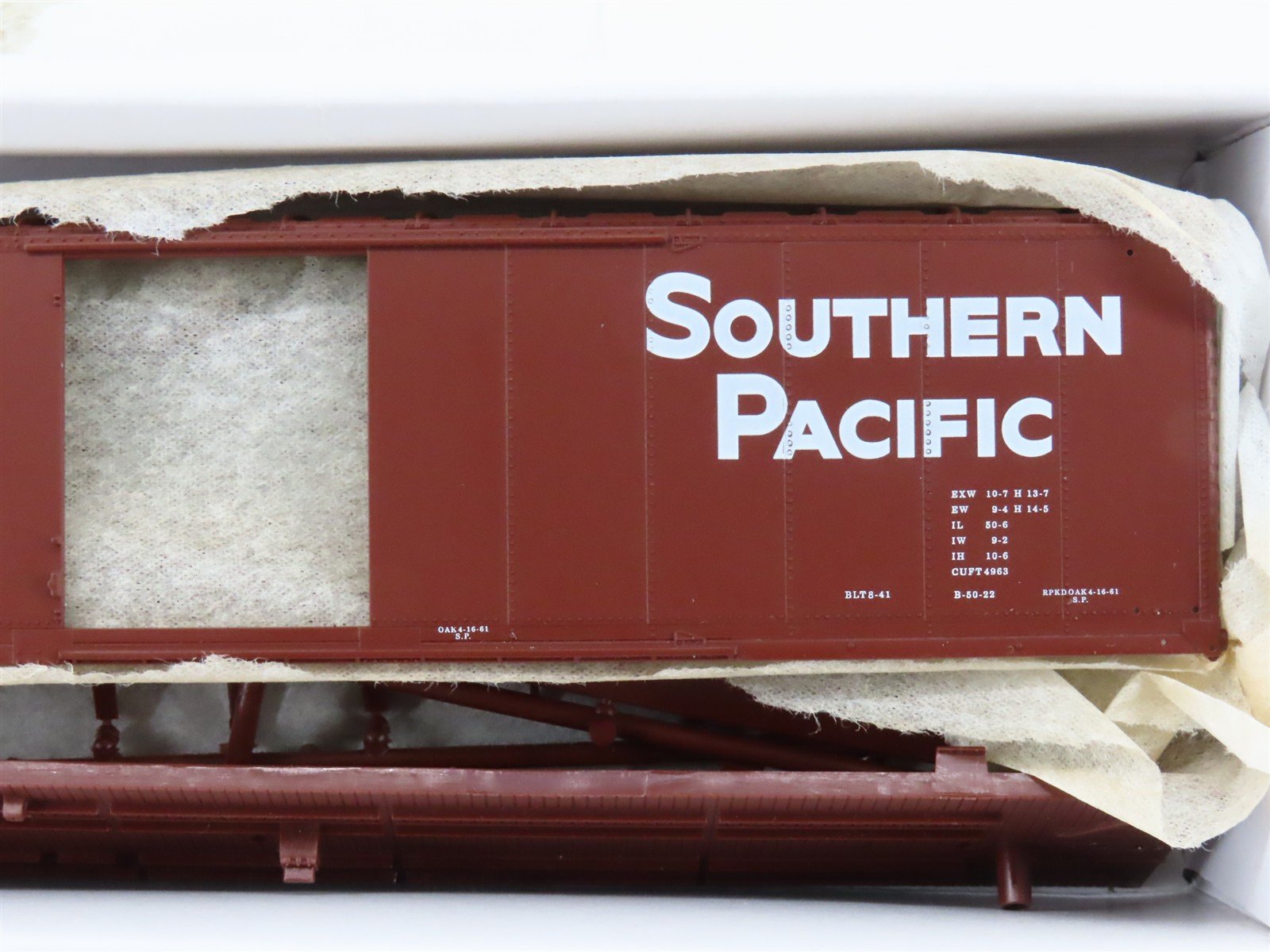 HO PROTO 2000 Kit 21983 SP Southern Pacific 50' Single Door Box Car #170083