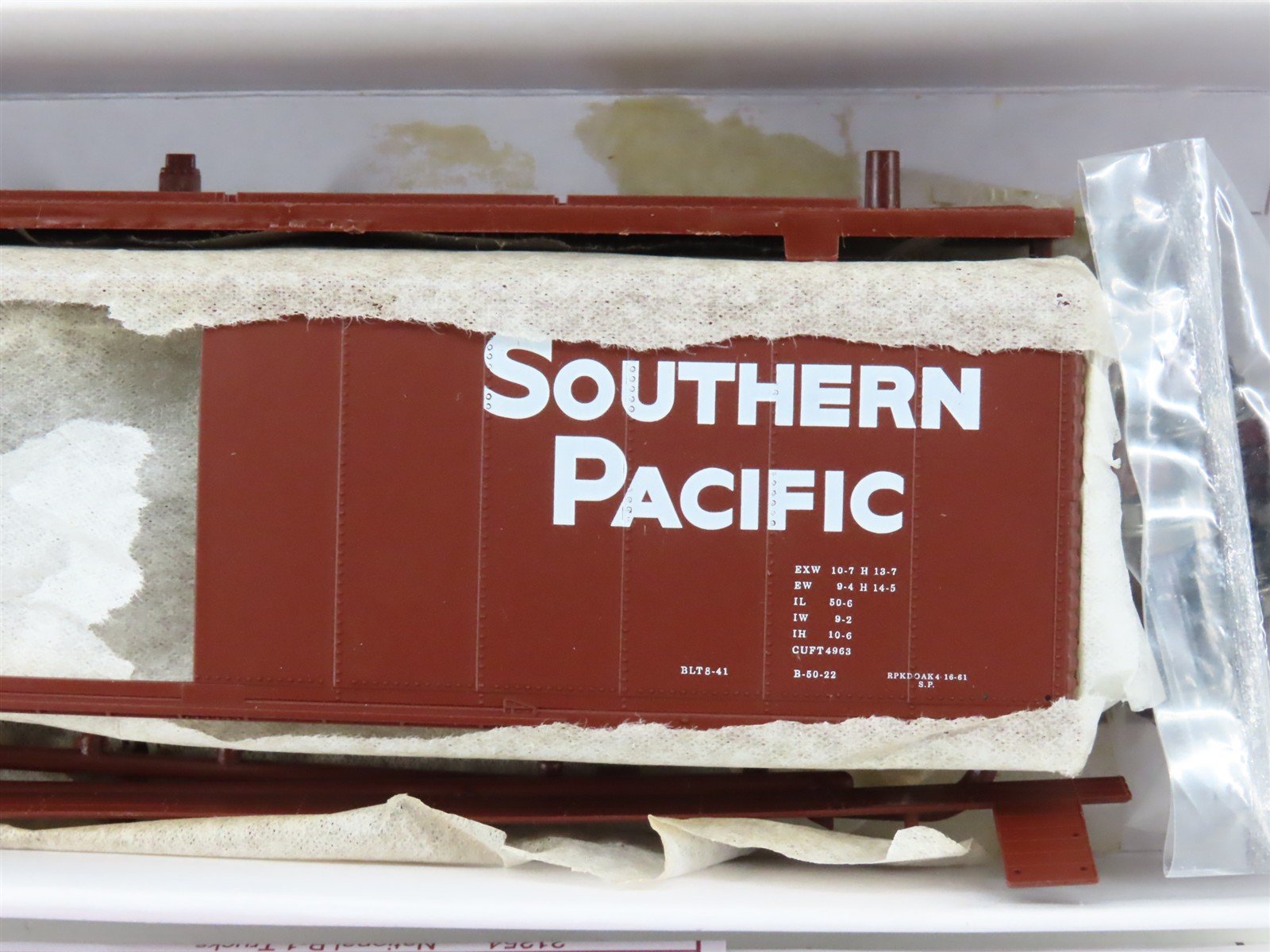 HO PROTO 2000 Kit 21844 SP Southern Pacific 50' Single Door Box Car #170297