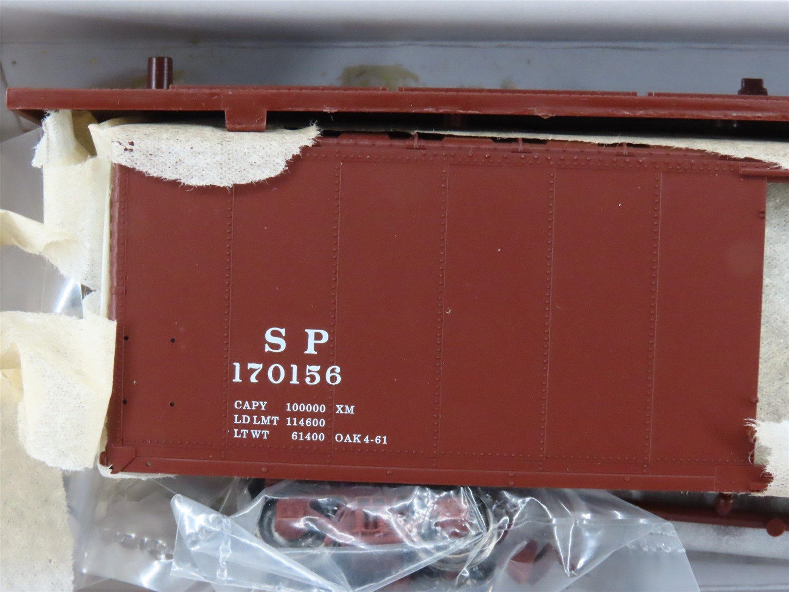 HO PROTO 2000 Kit 21842 SP Southern Pacific 50' Single Door Box Car #170156