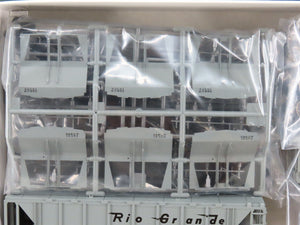 HO Scale KATO Kit 38-0110 D&RGW Rio Grande 2-Bay Covered Hopper 3-Pack