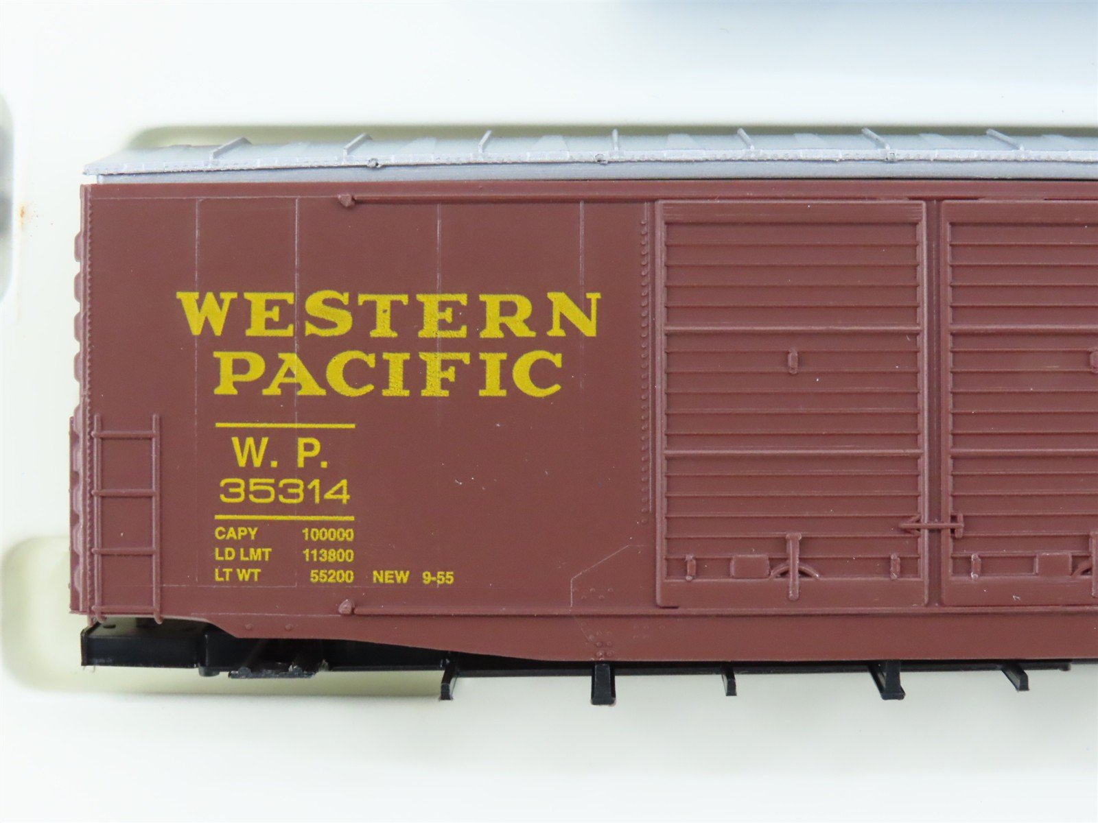HO Scale E&C Shops Kit 0304-2 WP Western Pacific 50' Double Door Box Car #35314