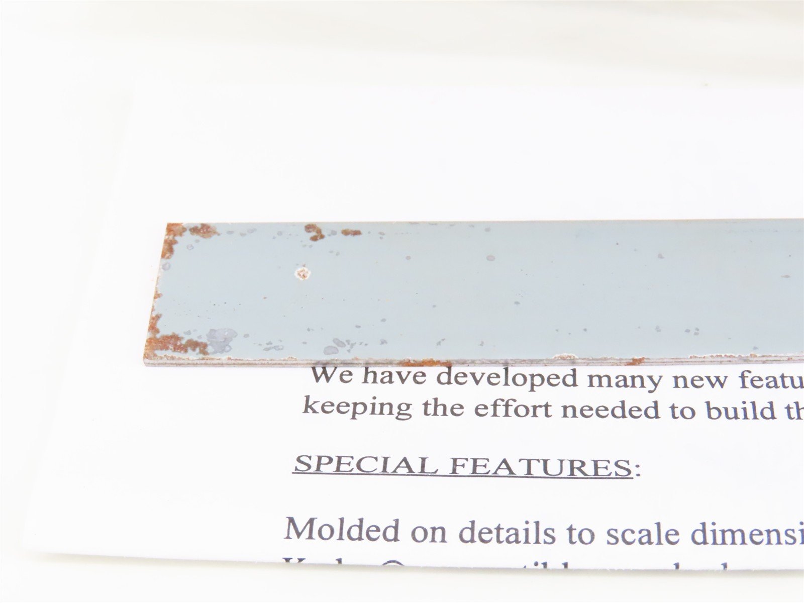HO Scale E&C Shops Kit 0105 Undecorated 62' Woodchip Smooth Side Hopper