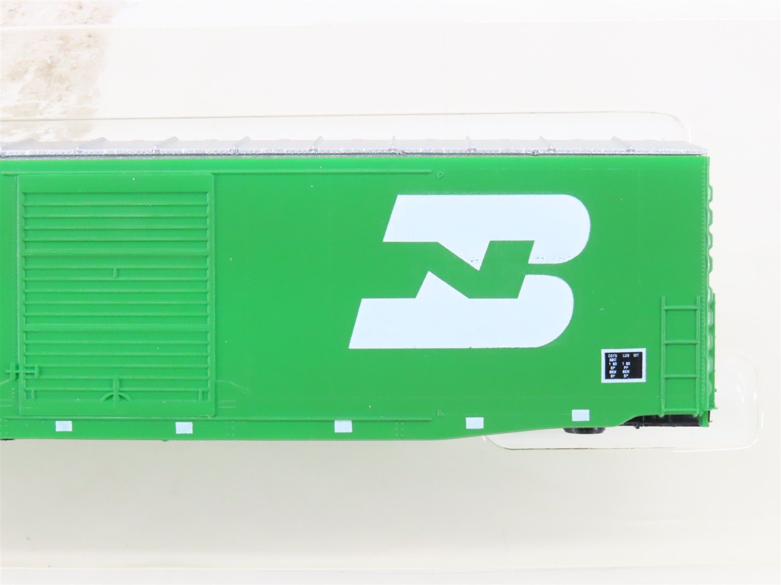 HO E&C Shops Kit 0210 BN Burlington Northern 50' Single Door Box Car #318900