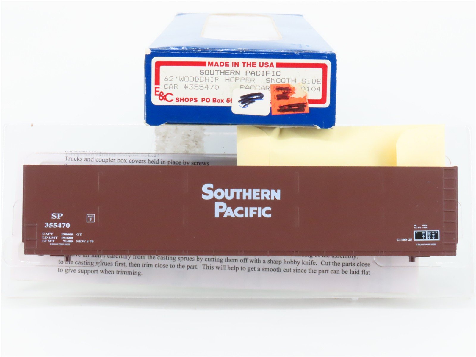 HO Scale E&C Shops Kit 0104 SP Southern Pacific 62' Woodchip Hopper #355470