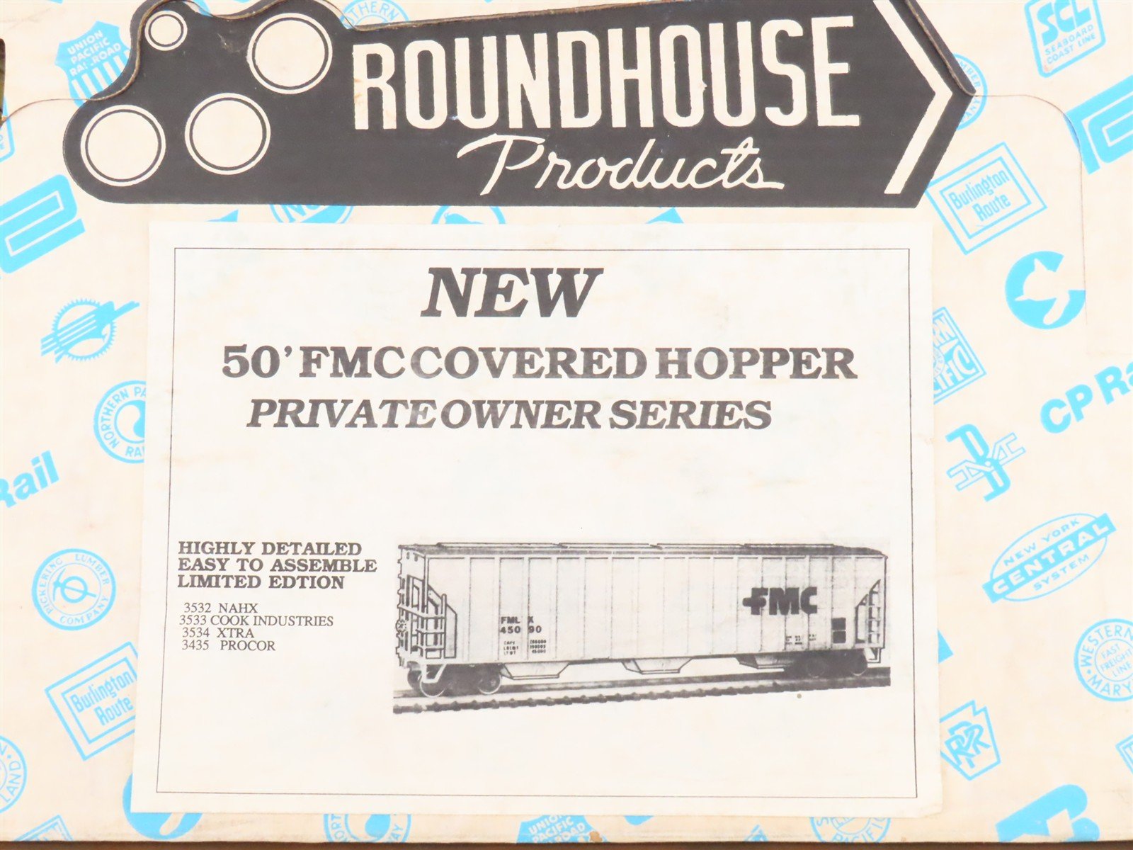 HO Roundhouse Kit 809 NAHX/COOK/XTRA/PROCOR 50' Covered 3-Bay Hoppers 12-Pack