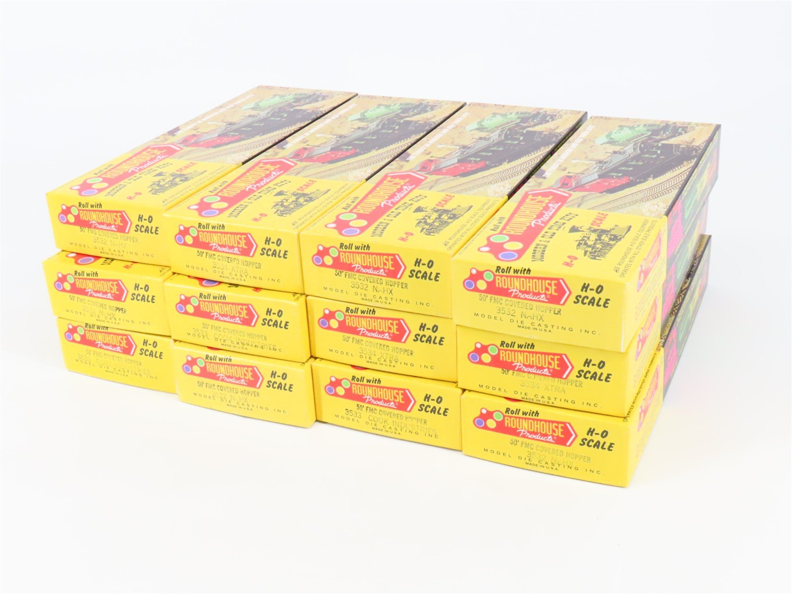 HO Roundhouse Kit 809 NAHX/COOK/XTRA/PROCOR 50' Covered 3-Bay Hoppers 12-Pack