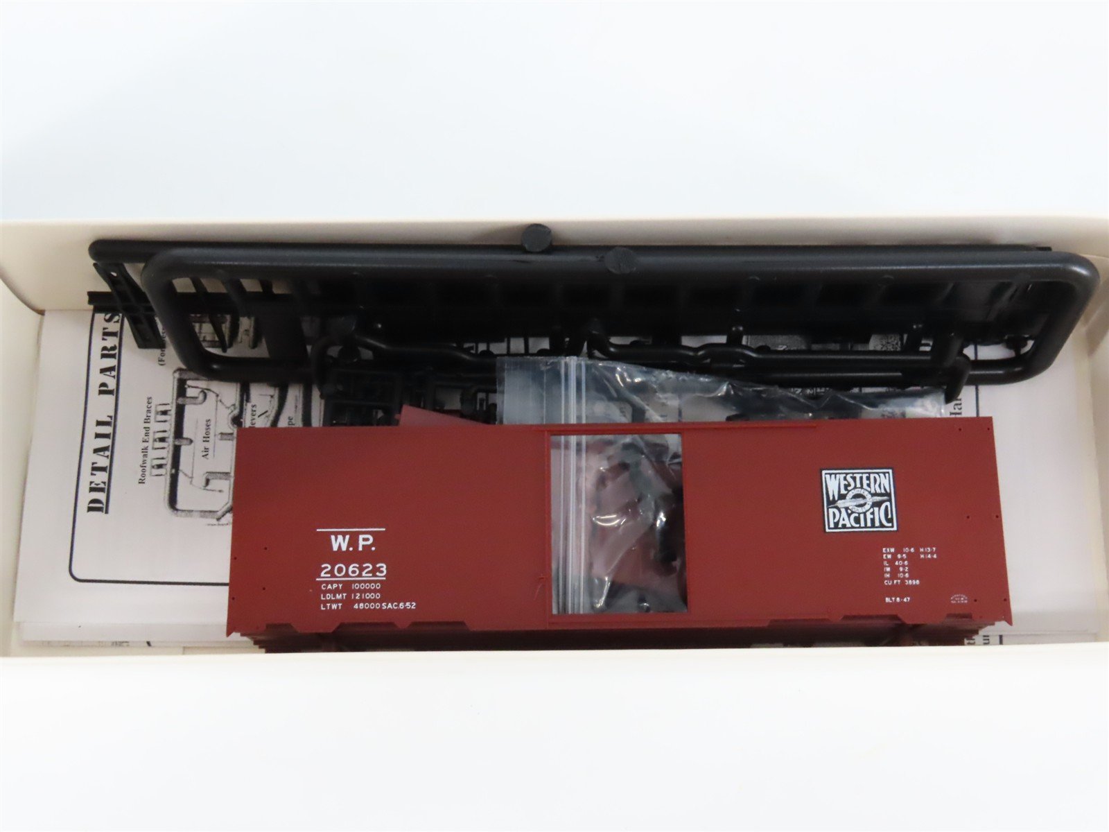 HO Branchline Blueprint Series Kit 1612 WP Western Pacific 40' Box Car #20623