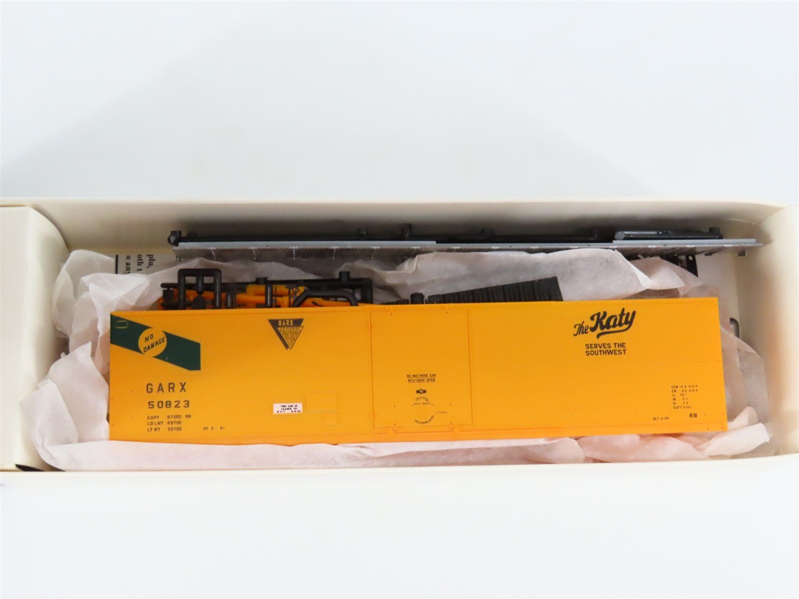 HO Scale Branchline Blueprint Series Kit 1811 GARX The Katy 50' Box Car #50823