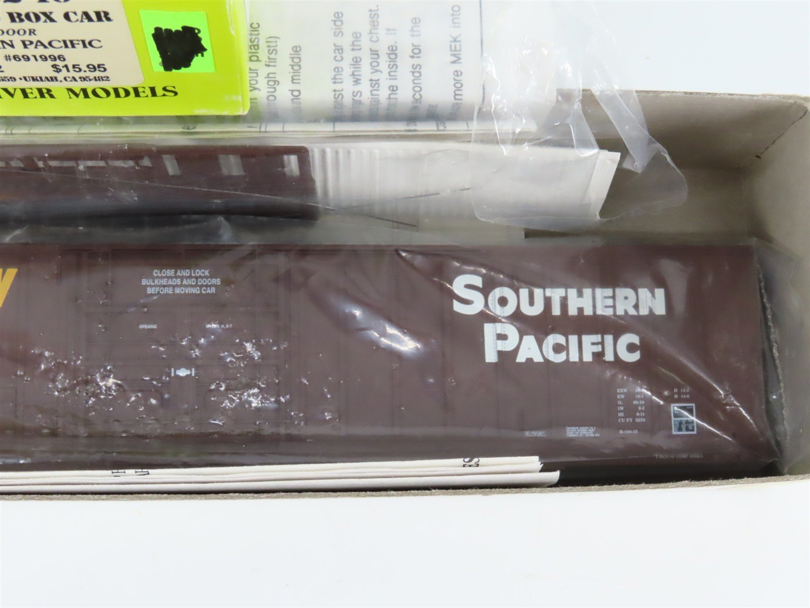 HO Eel River Models Kit ERM-2402 SP Southern Pacific Insulated Box Car #691996
