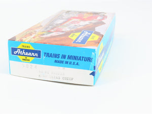 HO Scale Athearn Kit 5024 SFRD Santa Fe Texas Chief 40' Reefer #8376