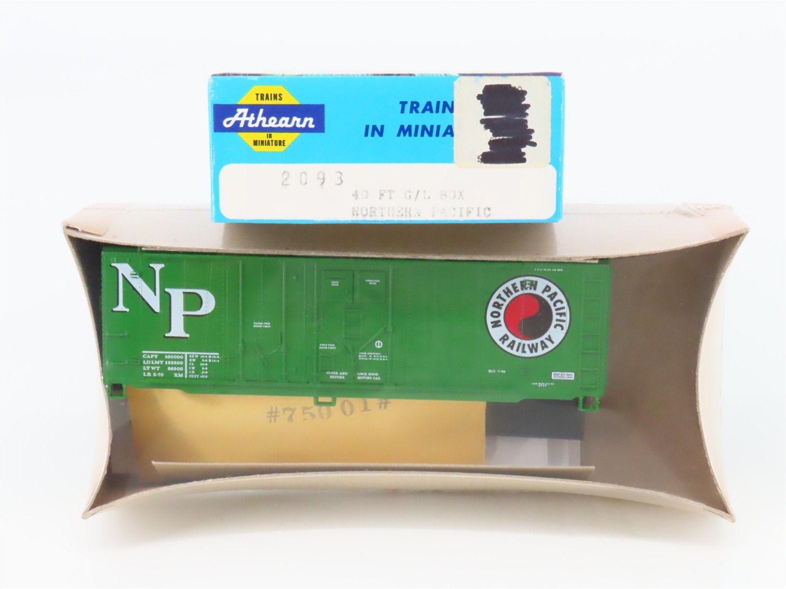 HO Scale Athearn Kit 2093 NP Northern Pacific 40' Grain Loading Box Car -Sealed