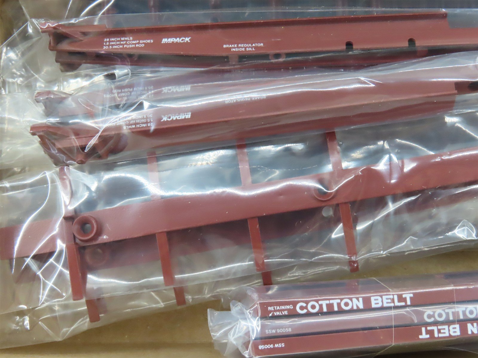 HO Athearn Kit 5562 SSW Cotton Belt Impack Articulated Piggyback Cars 3-Pack