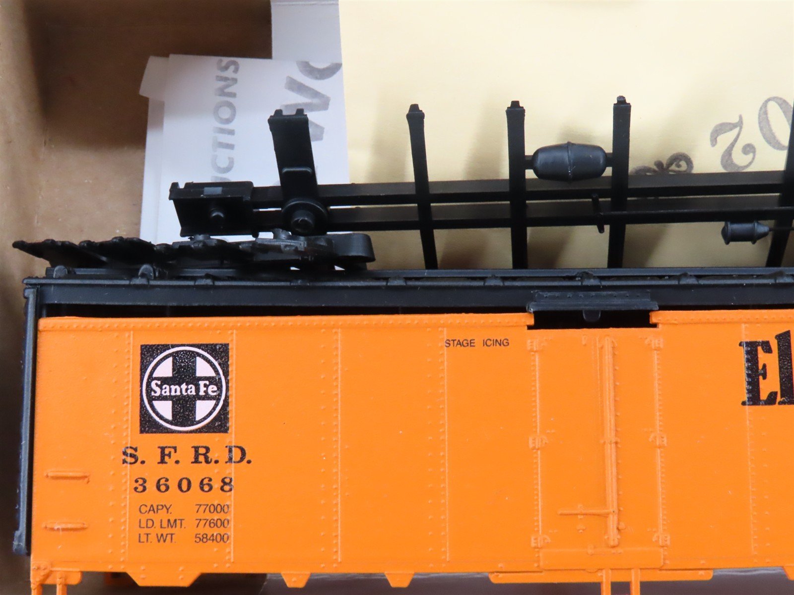 HO Scale Athearn Kit 5019 SFRD Santa Fe El Capitan 40' Reefer #36068