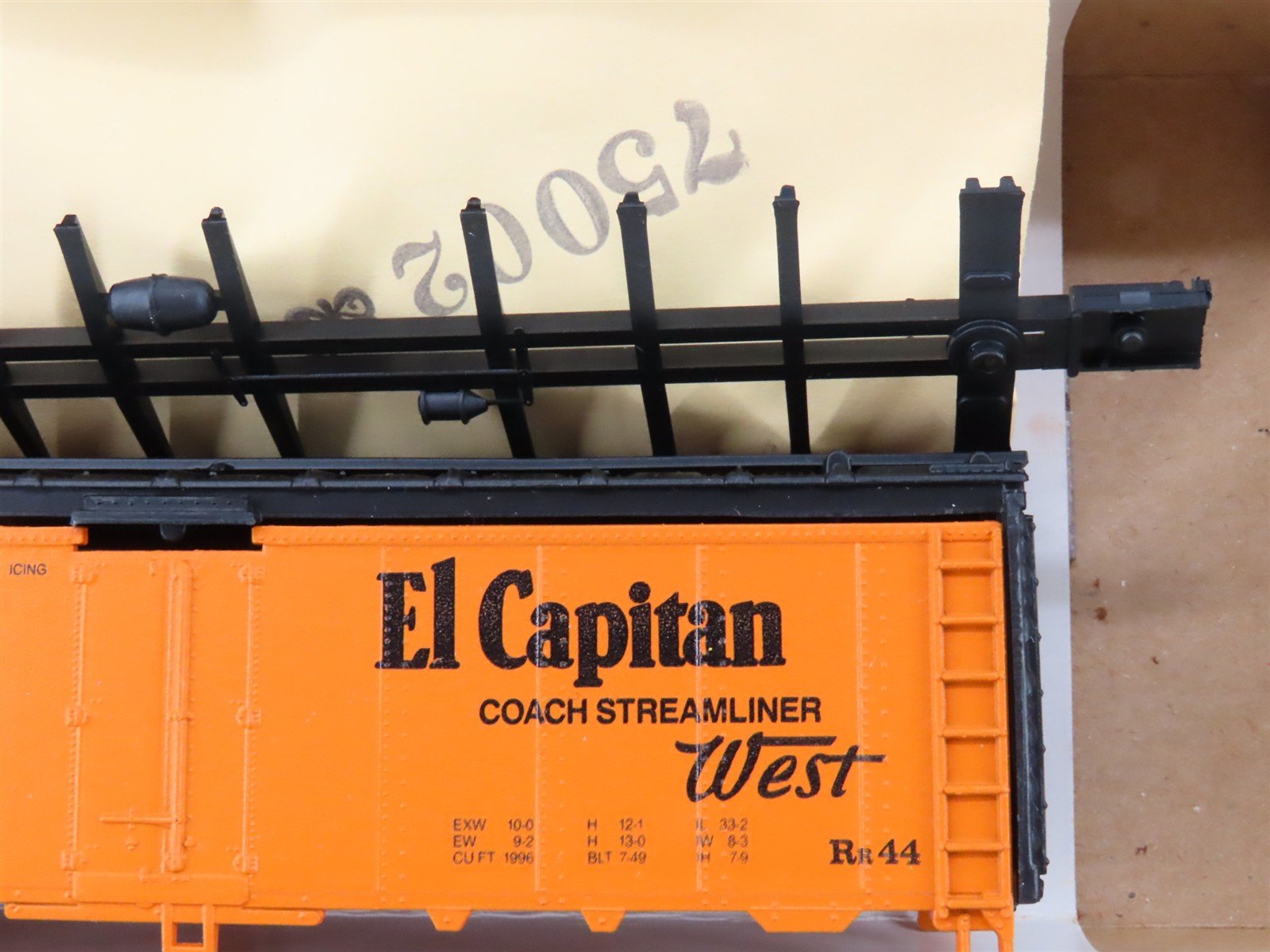 HO Scale Athearn Kit 5019 SFRD Santa Fe El Capitan 40' Reefer #36068