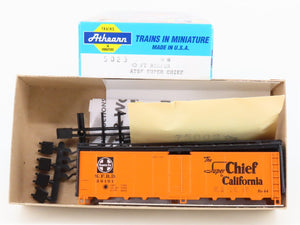 HO Scale Athearn Kit 5023 SFRD Santa Fe Railroad Super Chief 40' Reefer #36101