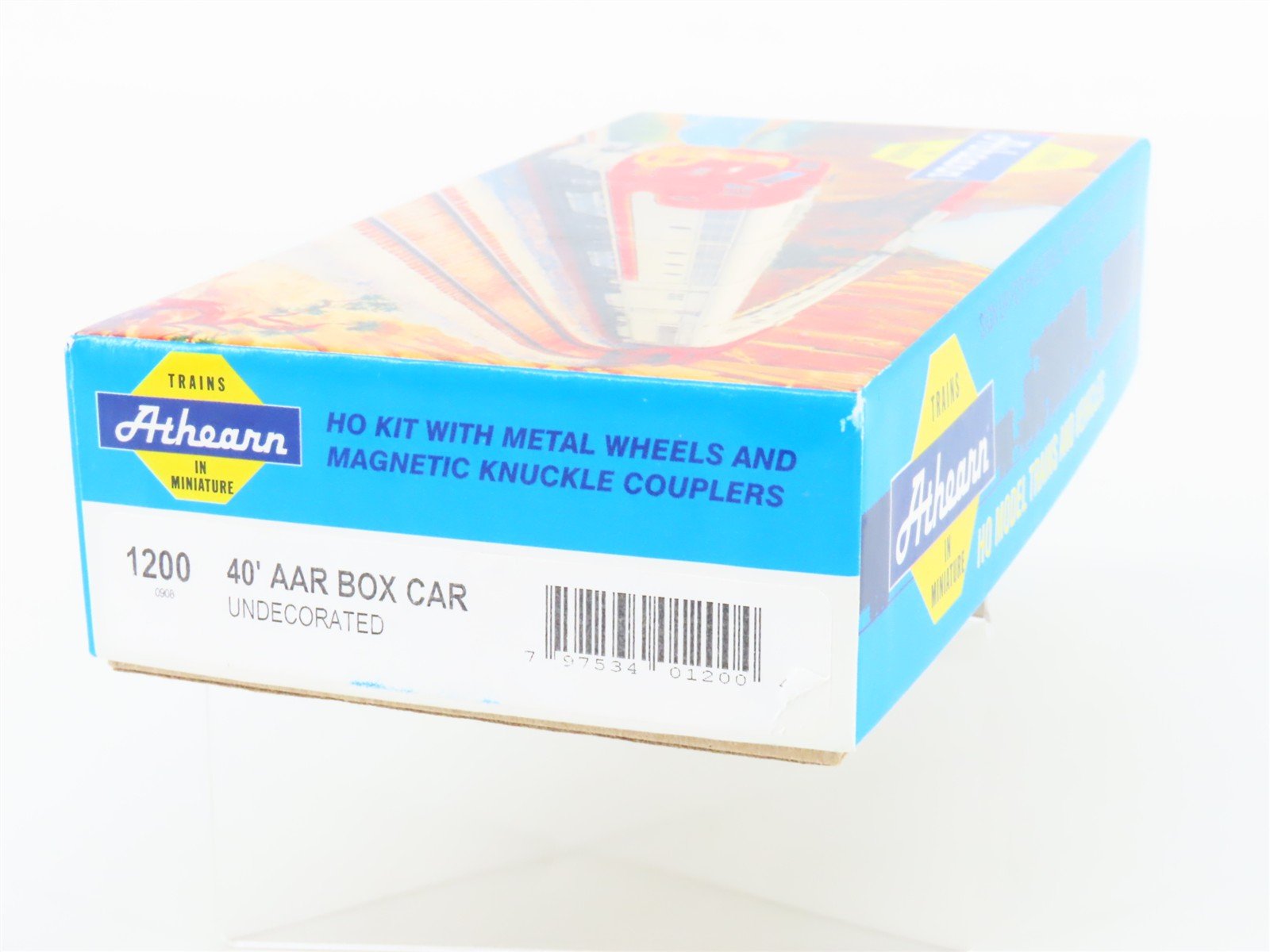 HO Scale Athearn Kit 1200 Undecorated 40' Single Door Box Car