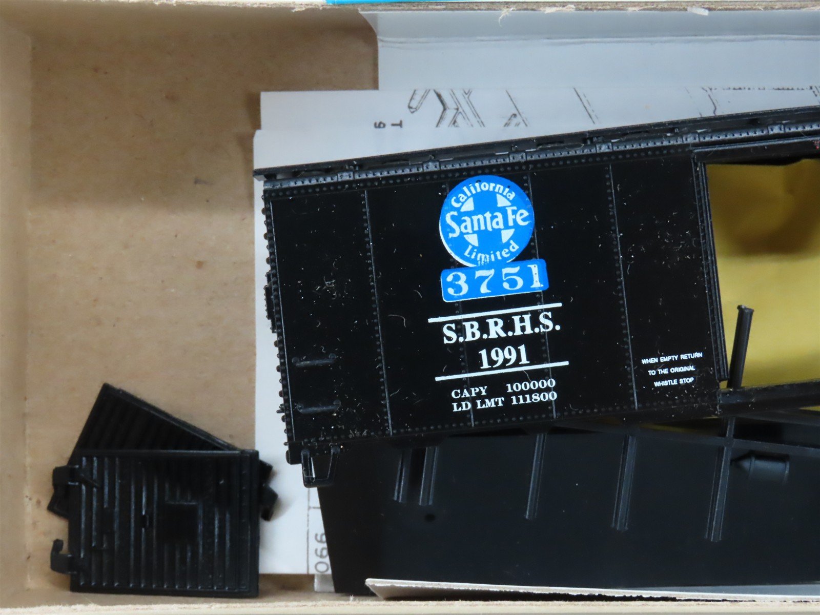 HO Athearn Kit SBRHS Santa Fe California Limited 40' Single Door Box Car #1991