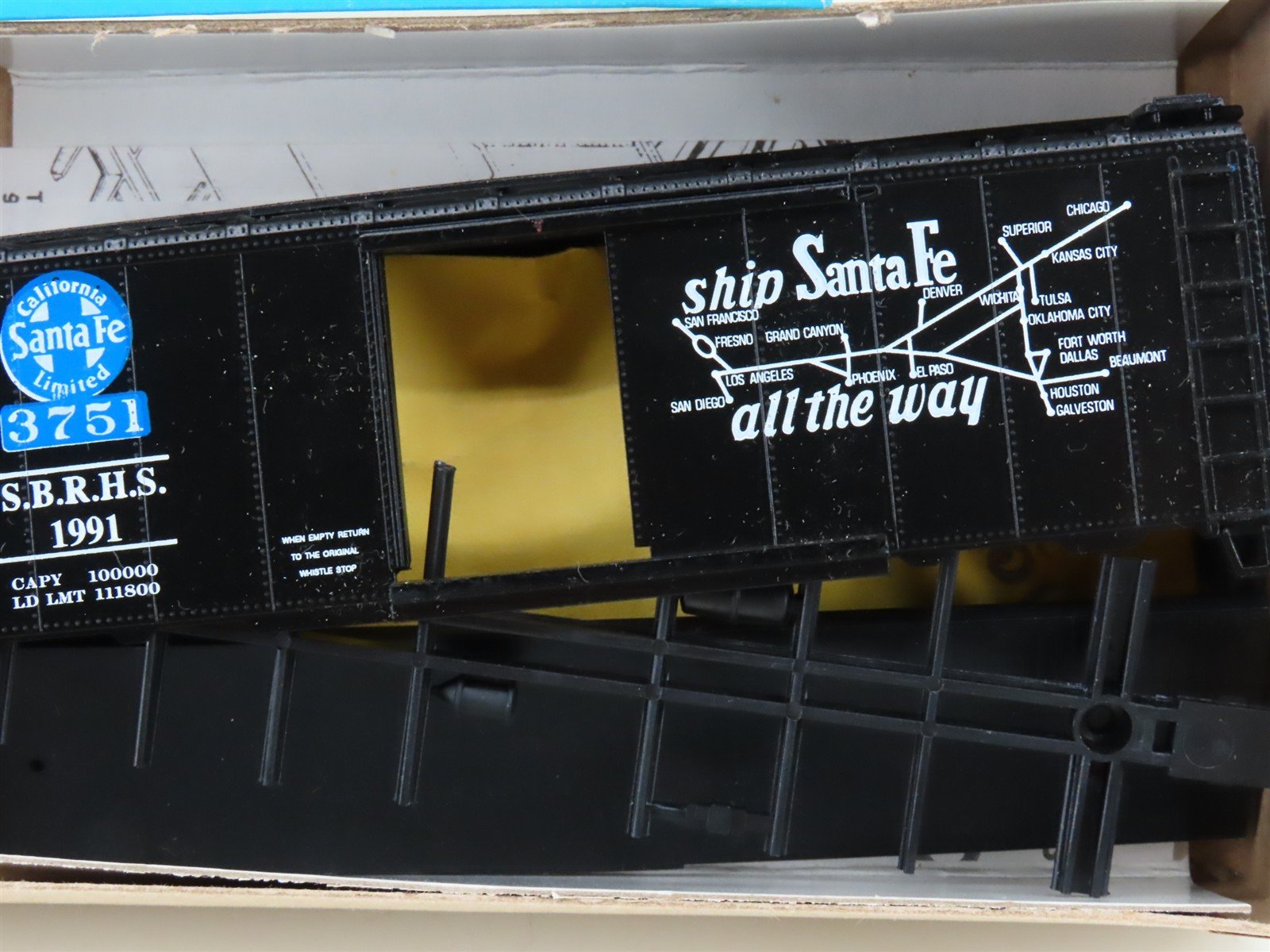 HO Athearn Kit SBRHS Santa Fe California Limited 40' Single Door Box Car #1991