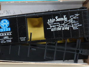 HO Athearn Kit SBRHS Santa Fe California Limited 40' Single Door Box Car #1991