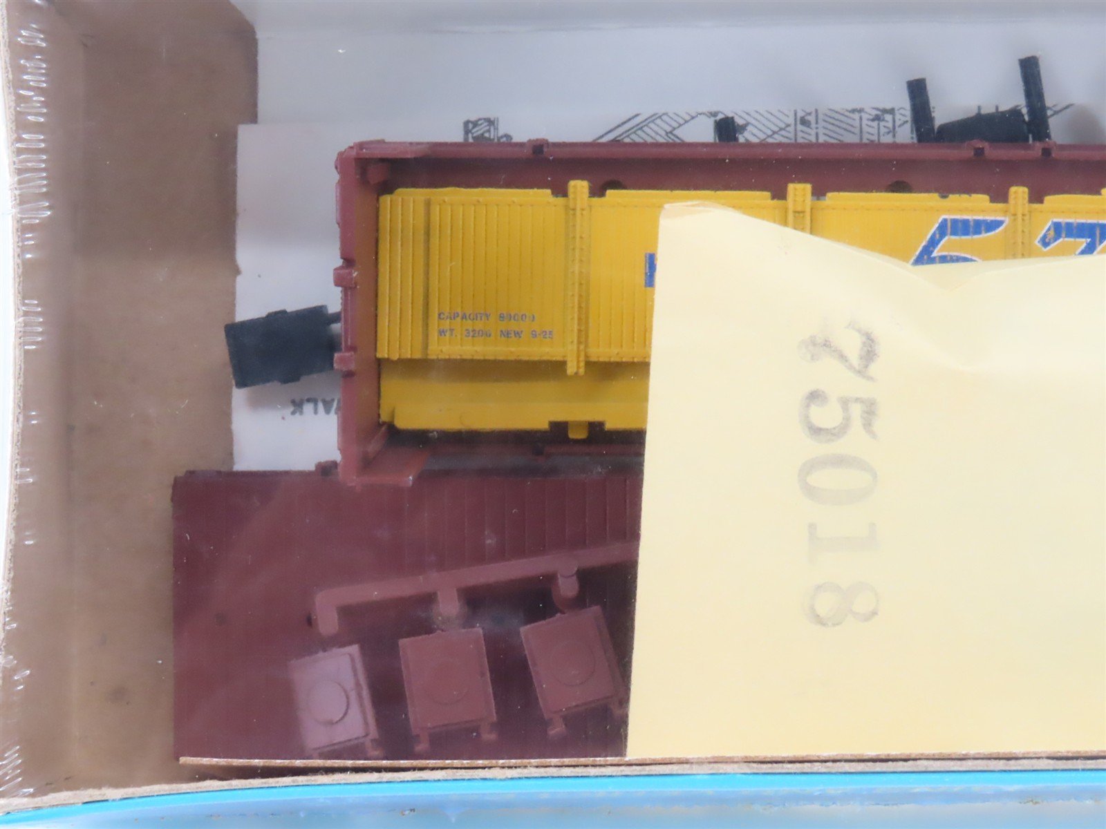 HO Scale Athearn Kit 1476 Heinz Closed Pickle Tank Car #70 - Sealed