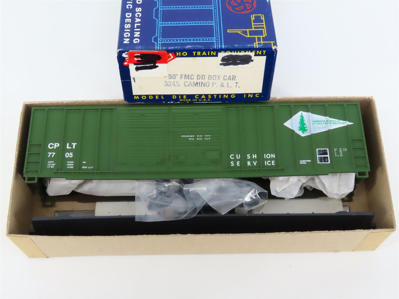 HO Scale Roundhouse Kit 3245 CPLT Camino Placerville & Lake Tahoe Box Car #7705