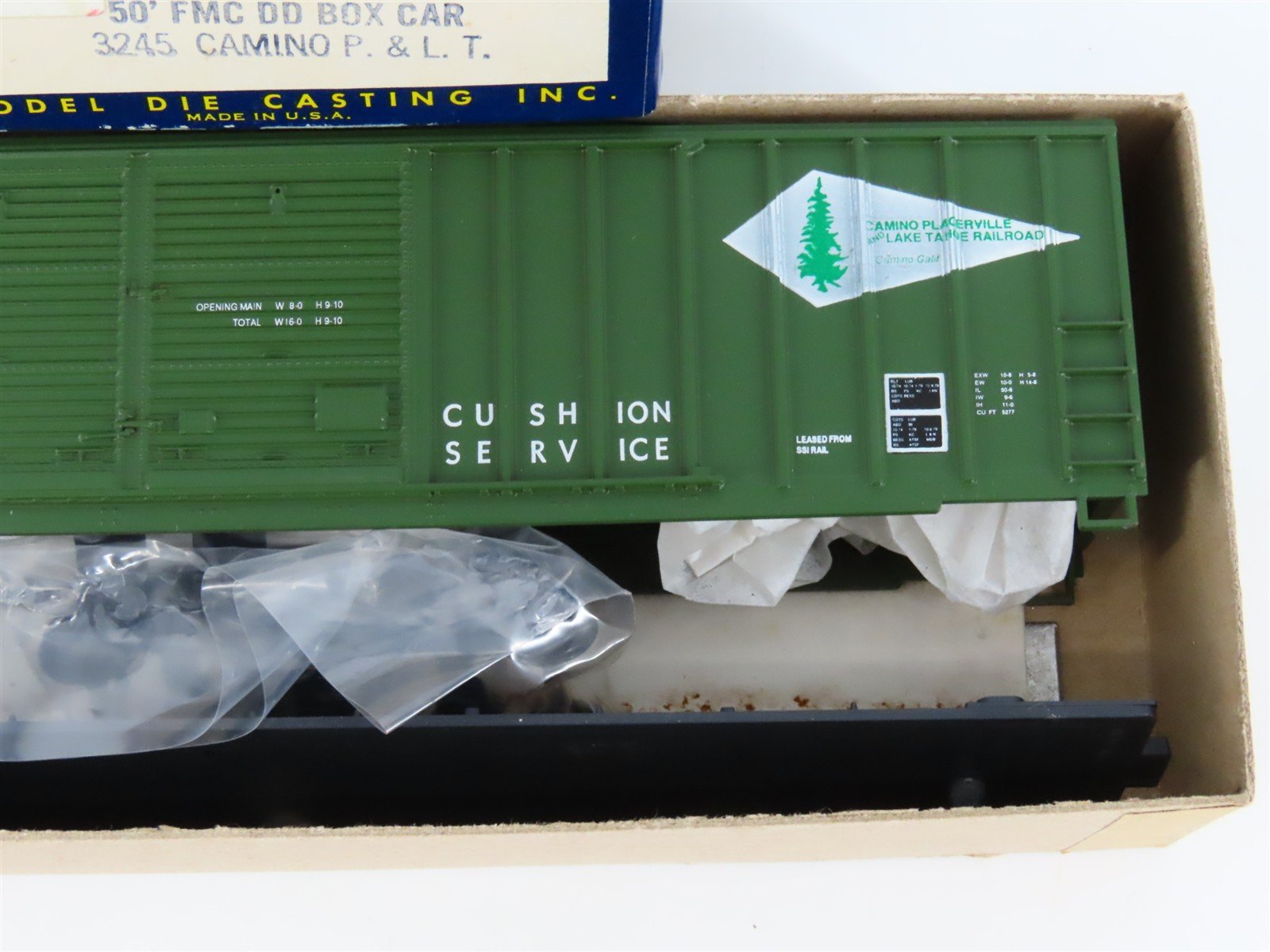 HO Scale Roundhouse Kit 3245 CPLT Camino Placerville & Lake Tahoe Box Car #7705