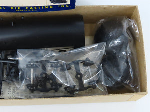 HO Scale Roundhouse Kit 1370 Undecorated 50' Tank Car