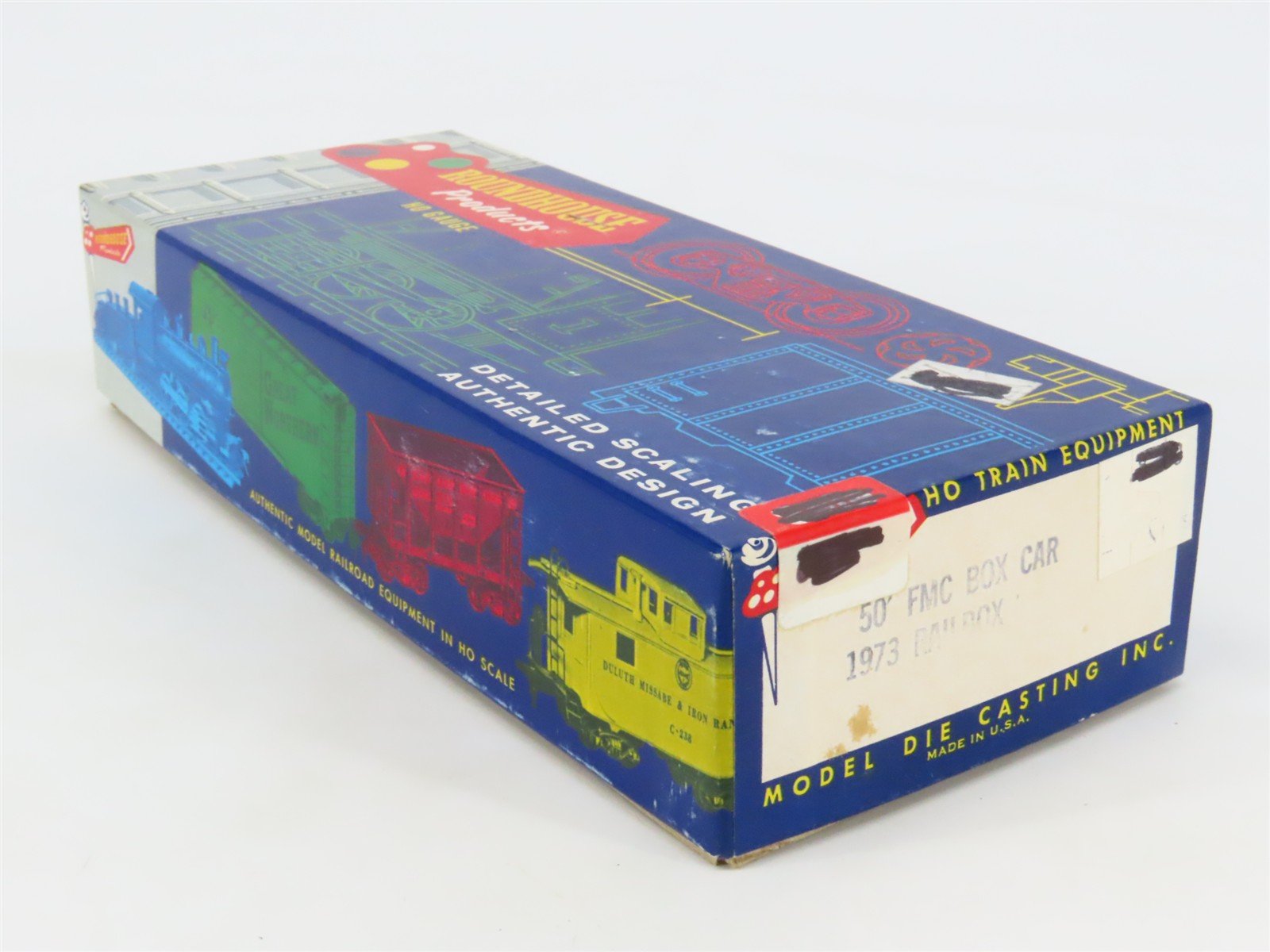 HO Scale Roundhouse Kit 1973 RBOX Railbox 50' Single Door Box Car #37751