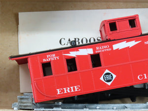 HO Scale Roundhouse Kit 3488 ERIE Railroad 4-Window Caboose #C148