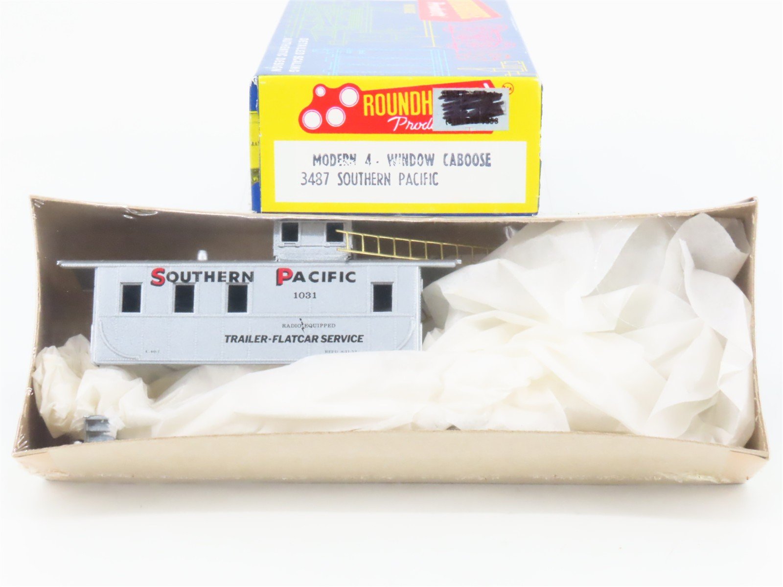 HO Scale Roundhouse Kit 3487 SP Southern Pacific Railroad Caboose #1031 - Sealed