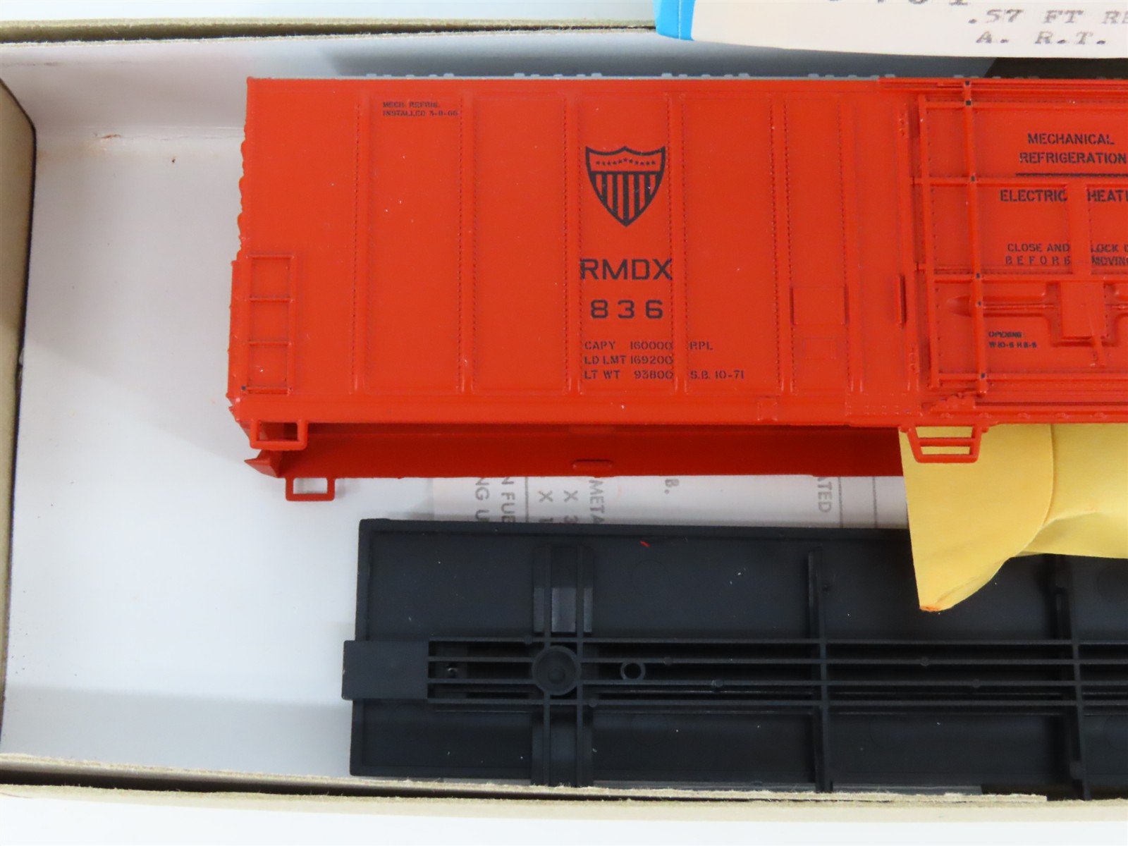 HO Scale Athearn Kit 5461 RMDX American Refrigerator Transit 57' Reefer #836