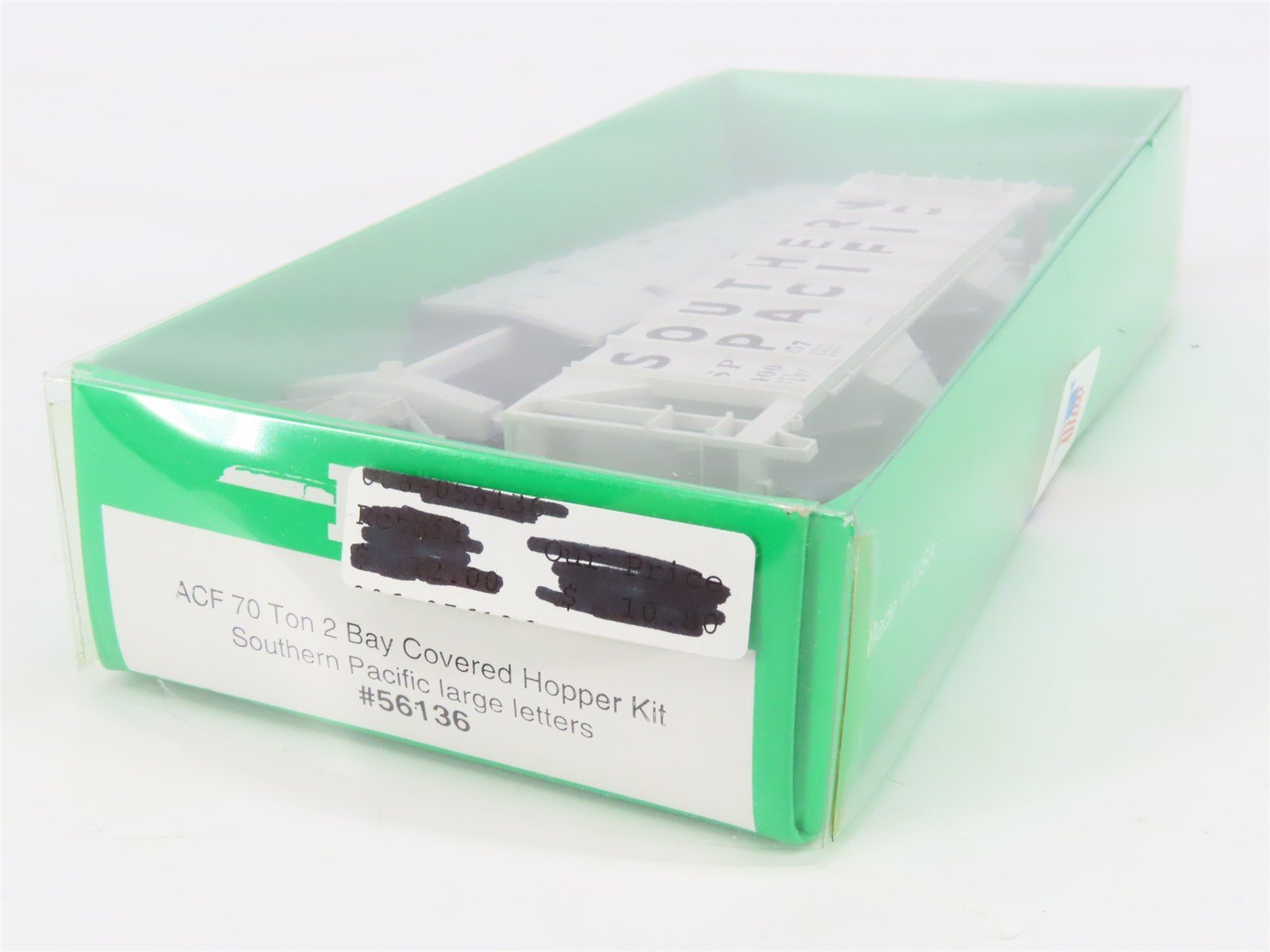 HO Bowser Kit 56136 SP Southern Pacific 2-Bay Covered Hopper #400057 - Sealed