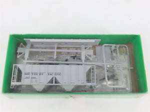 HO Scale Bowser Kit #55800 SP Southern Pacific 2-Bay Hopper #165068 - Sealed