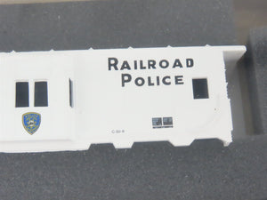 HO Athearn Kit 2301 SP Southern Pacific Railroad Police Caboose 2-Pack Sealed