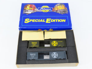 HO Scale Athearn Kit 2306 ATSF Santa Fe Railroad 50' Double Door Box Car 2-Pack