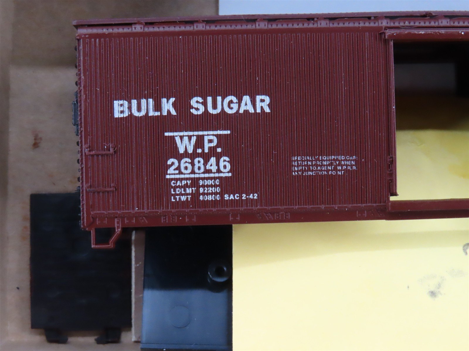 HO Scale Athearn Kit 5236 WP Western Pacific Railroad 40' Wood Box Car #26846