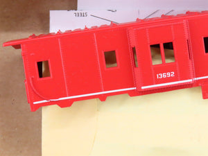 HO Scale Athearn Kit 1175 MP Missouri Pacific Railroad Bay Window Caboose #13692