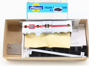 HO Scale Athearn Kit 1288 CB&Q Burlington Route Bay Window Caboose #13520