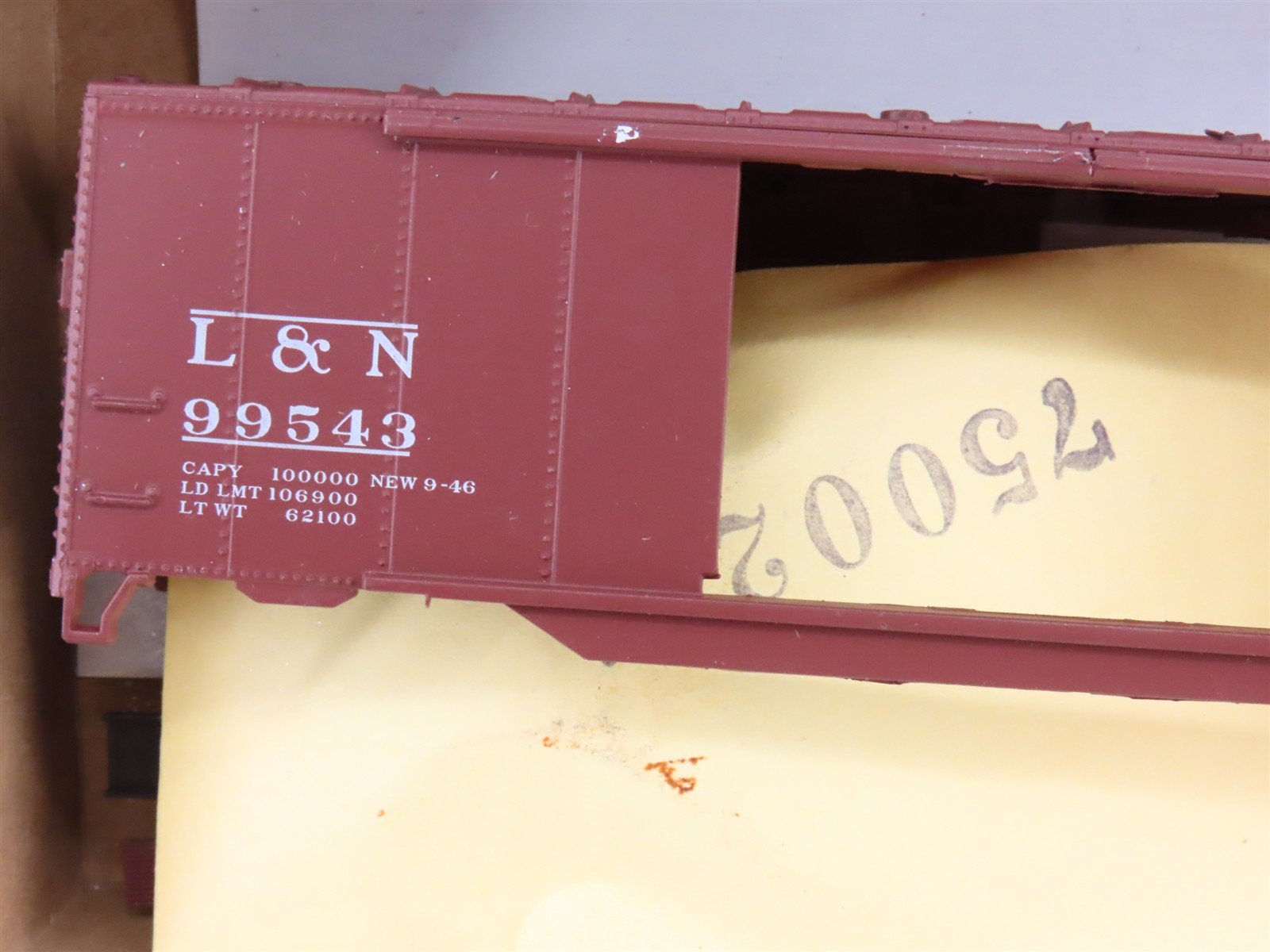 HO Athearn Kit 05106 L&N Louisville & Nashville 50' Double Door Box Car #99543