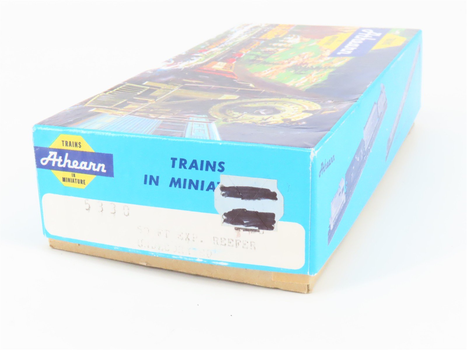 HO Scale Athearn Kit 5330 Undecorated 50' Express Reefer