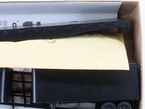 HO Scale Athearn Kit 1411 Undecorated 50' Flat Car w/ 2 Vans