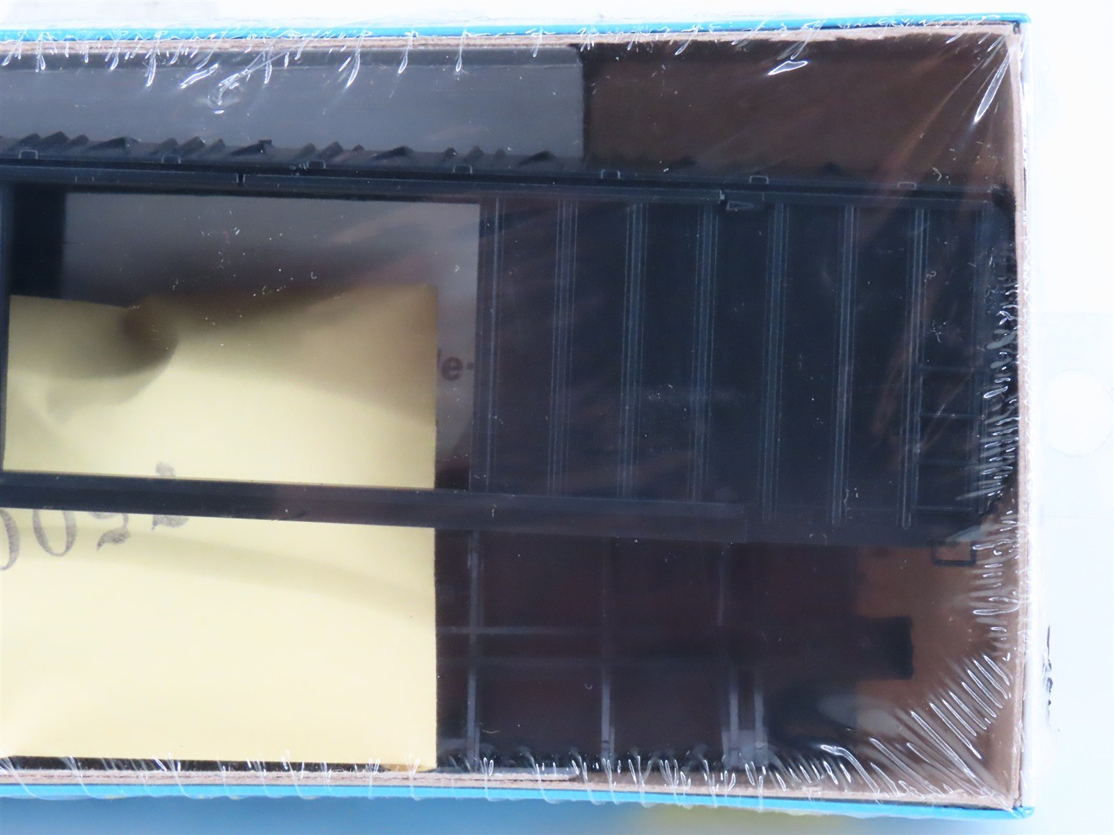 HO Scale Athearn Kit 5070 Undecorated 50' Double Door Box Car - Sealed